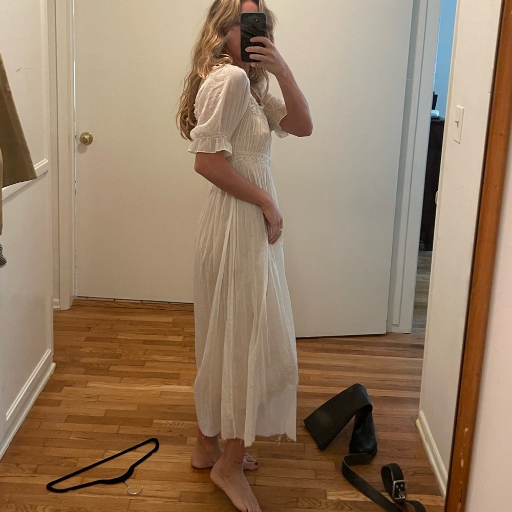 Shop DÔEN white nightgown size small